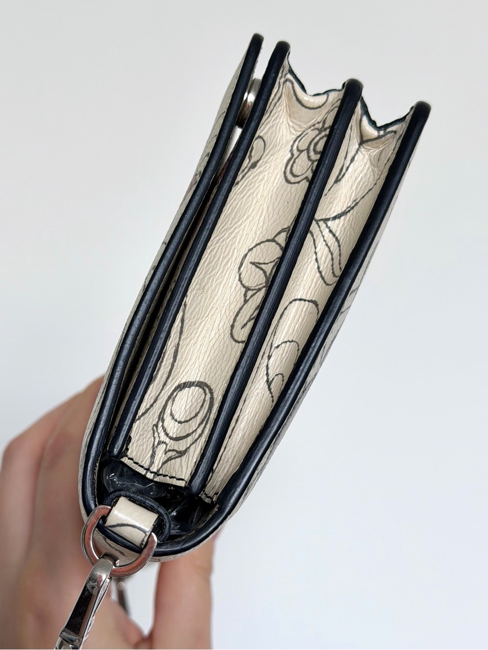 Prada & JAMES JEAN Rabbit Print Chain Crossbody Bag - Picture 3 of 15